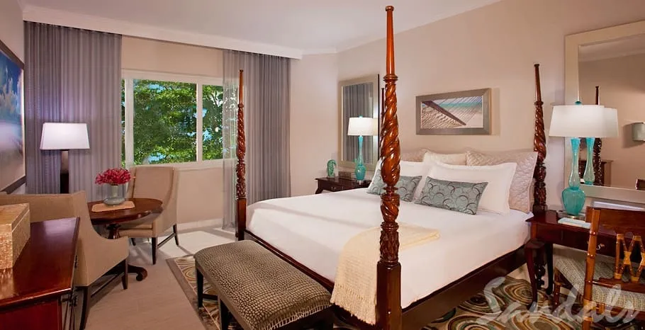 sandals resorts level 2 premium room 3